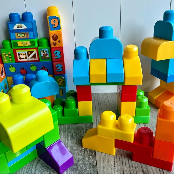 MEGA BLOKS building brick STEM toys 122 bricks - Picture 9 of 11